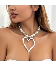 Vintage Style Big Heart Pendant Wholesale Fashion Pearl and Silver Color Beads Combo Women Necklace - Silver