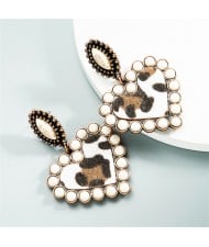 High Fashion Leopard Peach Heart Shape with Turquoise Vintage Wholesale Women Dangle Costume Earrings - White