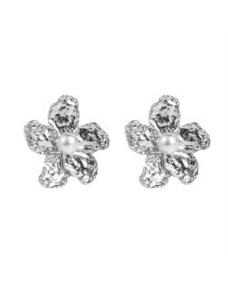 Fashion Frennch Style Elegant Pearl Alloy Flower Wholesale Women Costume Earrings - Silver