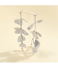 Fashion Sweet Cool Style Alloy Ginkgo Leaves Wholesale Women Long Dangle Costume Earrings - Silver