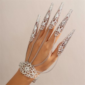 Popular Gothic Style Hollow-out Fashionable Wholesale Women Nail Chain Finger Bracelet - Silver