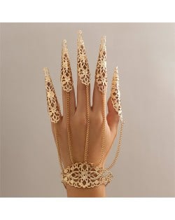 Popular Gothic Style Hollow-out Fashionable Wholesale Women Nail Chain Finger Bracelet - Golden