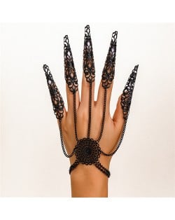 Popular Gothic Style Hollow-out Fashionable Wholesale Women Metal Nail Cover Chain Finger Bracelet - Black