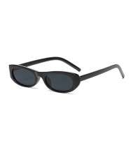 European and American Trend Oval Small Frame Retro Women Sunglasses - Black C1