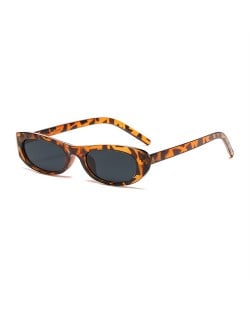 European and American Trend Oval Small Frame Retro Women Sunglasses - Leopard C5