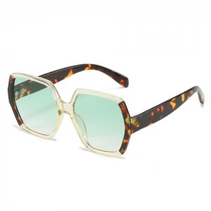 Trend Contrast Colors Design Thin Frame U.S. High Fashion Women Wholesale Sunglasses - Green