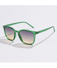 Vintage Classic Thin Frame Simple Design Wholesale Fashion Women Sunglasses - Green