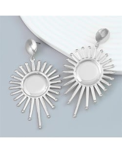 Trendy Alloy Sun Flower Desigh Fashion Wholesale Women Dangle Earrings - Silver