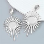 Trendy Alloy Sun Flower Desigh Fashion Wholesale Women Dangle Earrings - Silver