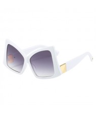 Irregular Big Frame Unique Design Wholesale Fashion Women Sunglasses - White