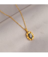 Simple Design Golden Fashion Wholesale Oval Pendant Titanium Steel Necklace