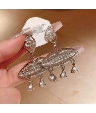 Vintage Lips with Rhinestone Drops Bling Fashion Wholesale Women Alloy Costume Earrings - Silver