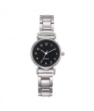 Vintage Simple Round Faxe Design Wholesale Fashion Women Watch - Silver Black