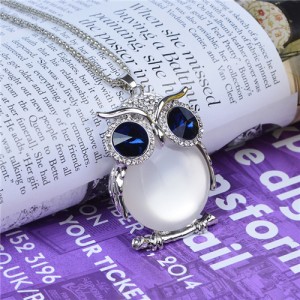 Rhinestone and Opal Embellished Blue Eye Night-owl Long Style Fashion Necklace - Silver