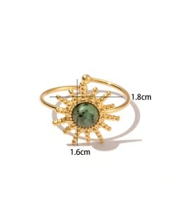 Vintage French Style Green Stone Sun Design Fashion Wholesale Women Stainless Steel Ring
