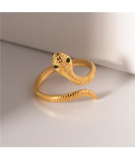 Retro Titanium Steel Jewelry Green Eye Snake Design Wholesale Women Stainless Steel Ring