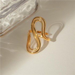 Popular Titanium Steel Jewelry Double-Layer S Shape Design Wholesale Women Stainless Steel Ring
