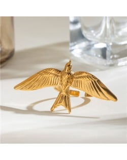 Retro Golden Color Flying Bird Design Titanium Steel Jewelry Women Stainless Steel Ring
