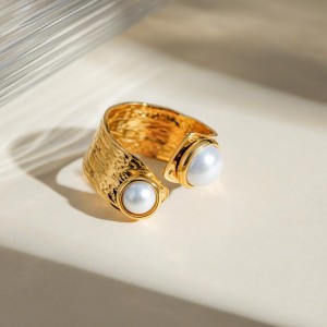 Wholesale Titanium Steel Jewelry Pearl Decorated Width Open-end Fashion  Women Stainless Steel Ring