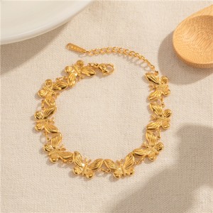  U.S. Fashion Butterfly Golden Chain Titanium Steel Jewrlry Wholesale Women Stainless Steel Bracelet