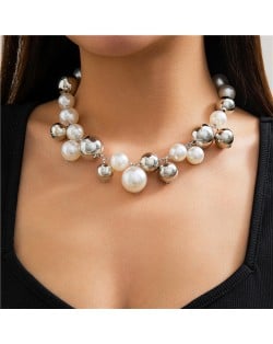 Punk Style Big Pearl Short Design U.S. Fashion Wholesale Women Choker Necklace - Silver