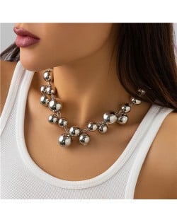 Punk Style Big Beads Short Design U.S. Fashion Wholesale Women Choker Necklace - Silver