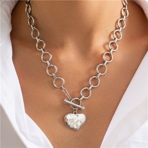 Cool Style Ring Chain Design Love Heart Pendant U.S. Fashion Wholesale Women Statemet Necklace - Silver