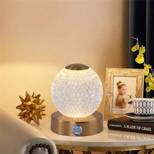 Nordic Modern Luxury Style Home Light Golden Living Room Crystal Ball Table Lamp