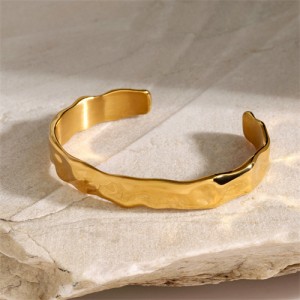 High Quality Titanium Steel Wholesale Jewelry Retro Wavy Grain Women Stainless Steel Bangle