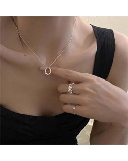 Korean Minimalist Fashion Oval Hoop Pendant Wholesale Collarbone Chain Necklace