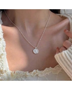 Korean Minimalist Fashion Flower Plate Pendant Wholesale Collarbone Chain Necklace