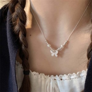 Korean Fashion Butterfly and Pearl Pendant Wholesale Collarbone Chain Necklace