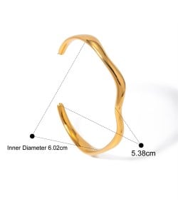 High Quality Titanium Steel Wholesale Jewelry Fashion Lace Molding Design Women Stainless Steel Bangle