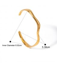 High Quality Titanium Steel Wholesale Jewelry Fashion Lace Molding Design Women Stainless Steel Bangle