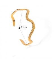 High Quality Titanium Steel Wholesale Jewelry Fashion Concave-convex Design Women Stainless Steel Bangle