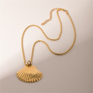 Fan Shell Pendant 18K Gold Plated Fashion Women Stainless Steel Wholesale Necklace