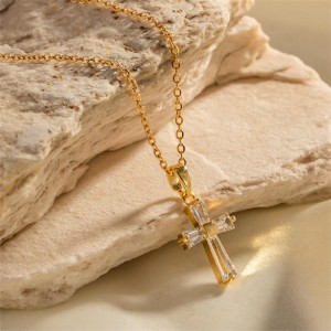 Cubic Zirconia Inlaid Cross Pendant Fashion Women Stainless Steel Wholesale Necklace