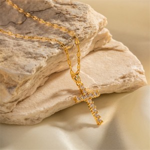Full Cubic Zirconia Cross Pendant Fashion Women Stainless Steel Wholesale Necklace