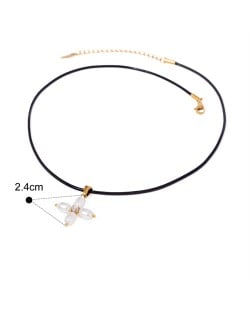 Pearl Flower Cross Pendant Fashion Women Stainless Steel Wholesale Necklace