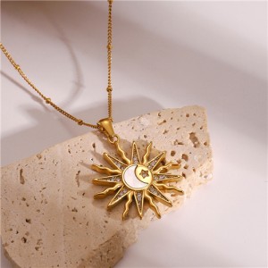 Moon Sun Pendant Design Long Chain Fashion Women Stainless Steel Wholesale Necklace