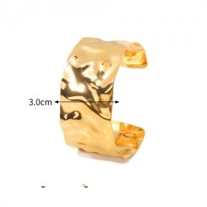 Fold Width Design Women Fashion Stainless Steel Wholesale Bangle - Golden