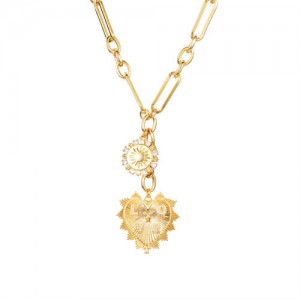 18K Gold Plated Love Heart Pendant Minimalist Fashion Sweater Clavicle Chain