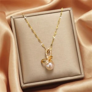 Golden Shining Pearl and Butterfly Pendant IG Style Women Stainless Steel Wholesale Collarbone Necklace
