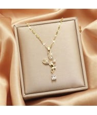 Graceful Shining Butterfly Pendant IG Style Women Stainless Steel Wholesale Collarbone Golden Necklace