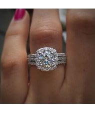 Luxurious Halo Zircon Copper Wholesale Women Wedding Ring - Platinum