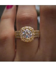Luxurious Halo Zircon Copper Wholesale Women Wedding Ring - Gold