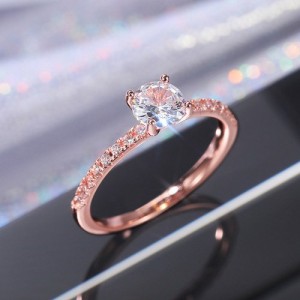 Classic 6-Prong Zircon Solitaire Copper Wholesale Women Wedding Ring - Rose Gold