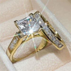 Elegant Princess Cut Zircon Solitaire Copper Wholesale Women Wedding Ring - Golden
