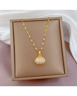 Sparkling Golden Scallop Shell Pearl Rhinestone Titanium Steel Wholesale Women Necklace
