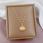 Sparkling Golden Scallop Shell Pearl Rhinestone Titanium Steel Wholesale Women Necklace